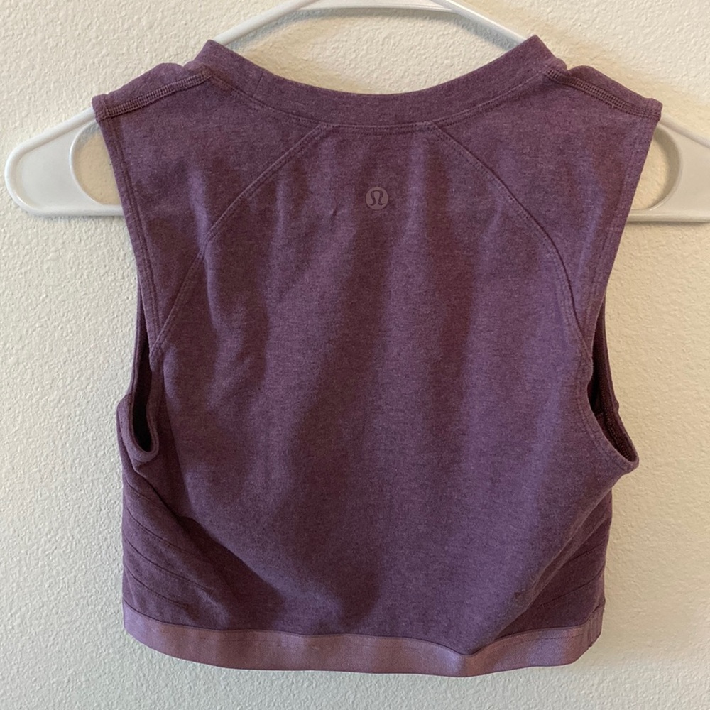 Purple Lululemon crop top💜😊